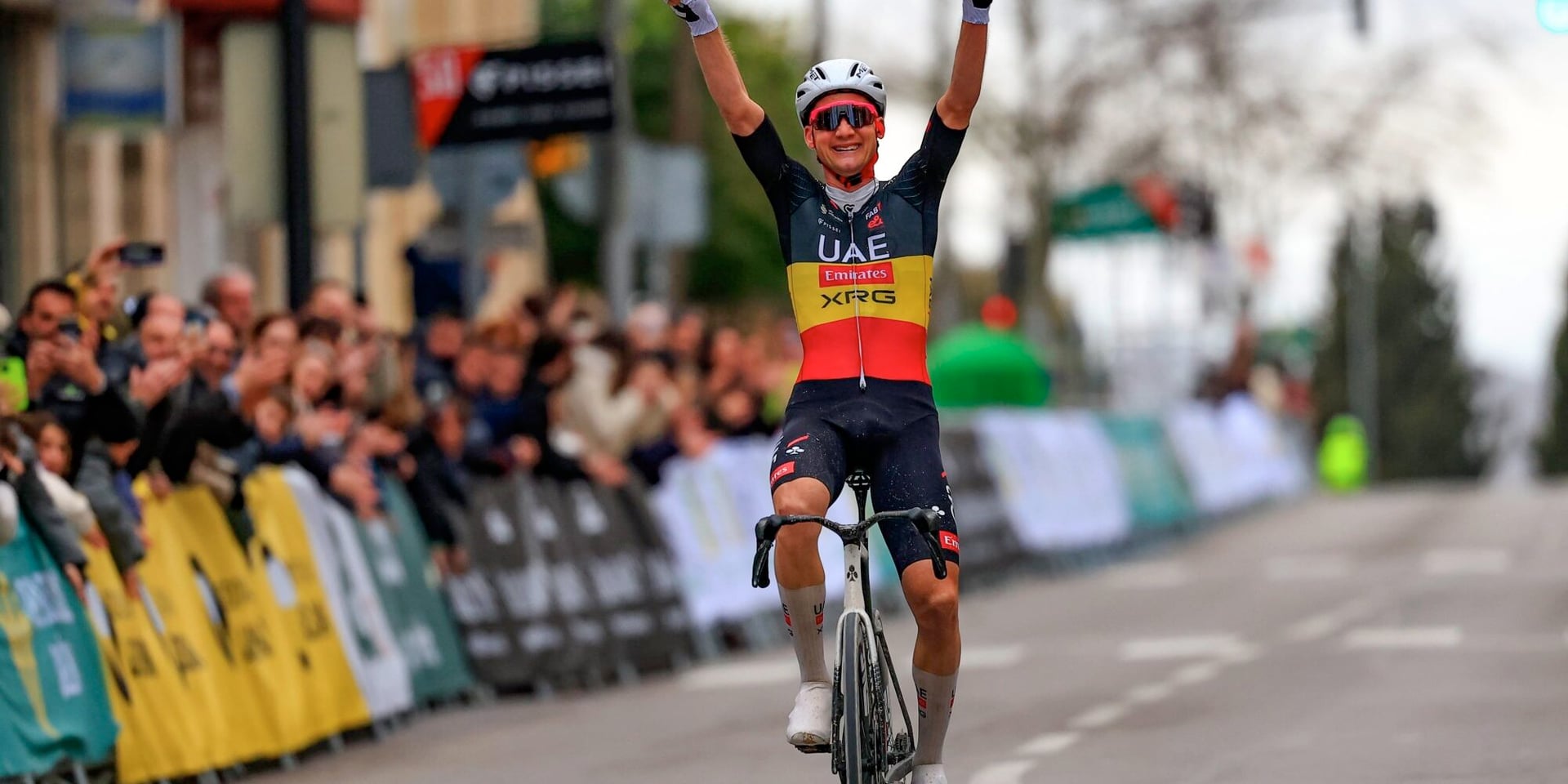 Tim Wellens counts on Mathieu van der Poel’s help in Omloop Het Nieuwsblad