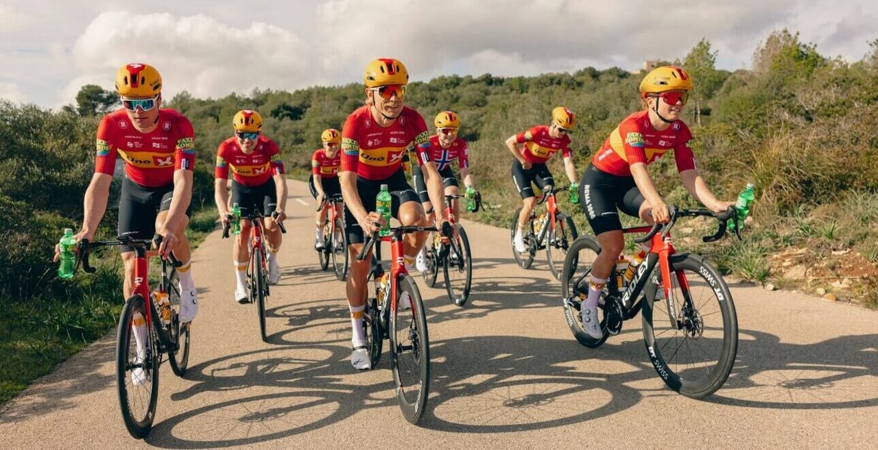 New jersey sponsor for Uno-X Mobility: "This is a perfect match"