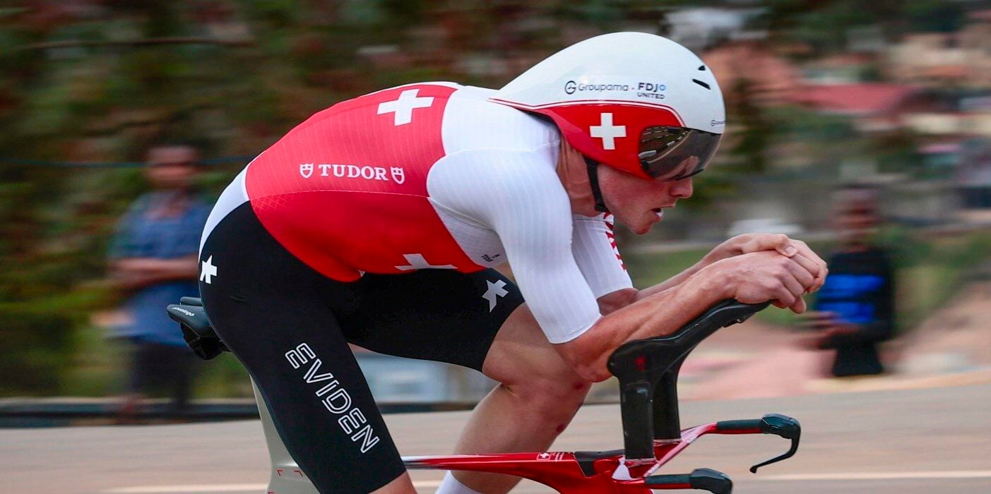 Stefan Küng out for a long time after crash in Omloop Het Nieuwsblad