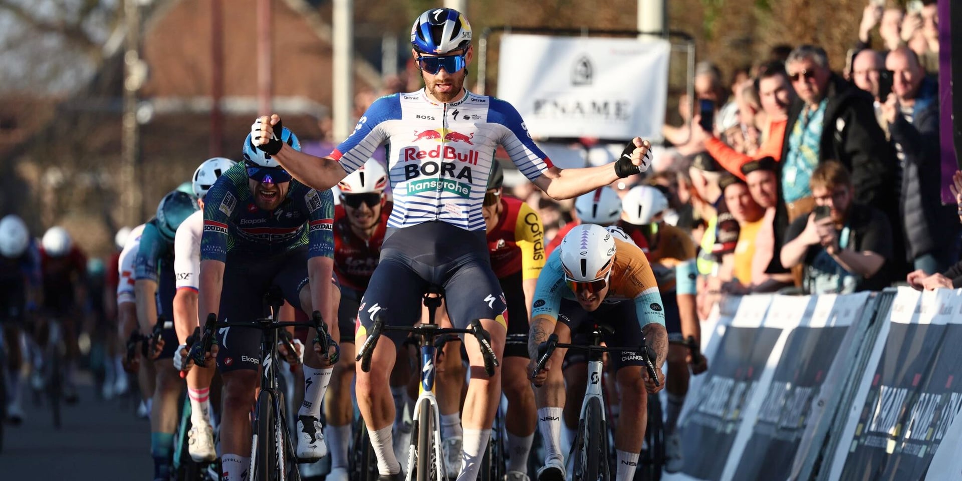 Meeus wins Le Samyn after Hagenes’ solo fails and bad luck for Van Aert