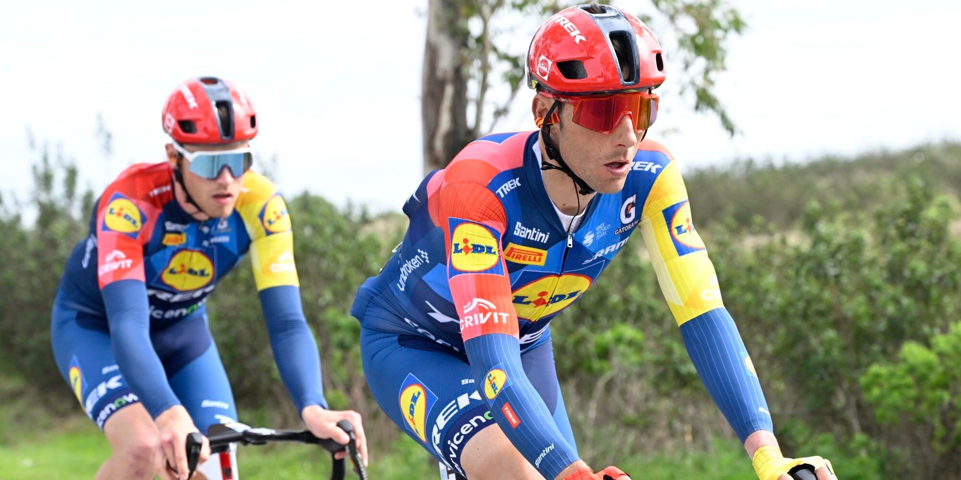 Andorra cycling federation doubles pro license fee: angry riders protest