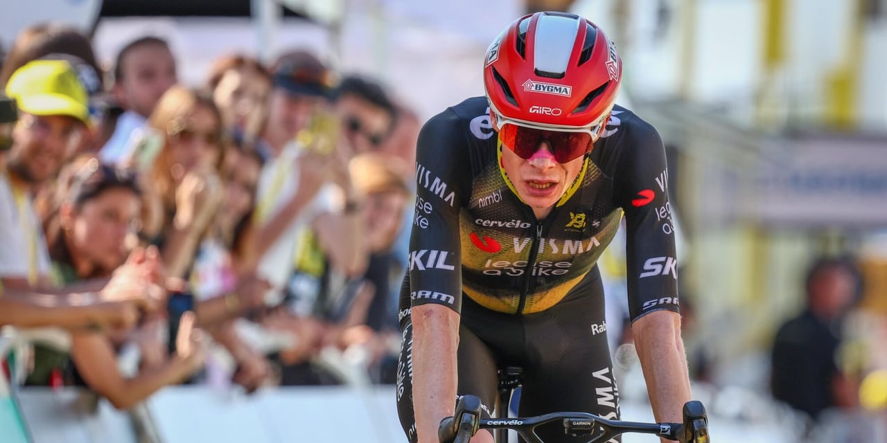 Vingegaard Cracks on Hautacam in Tour de France: Visma Admits Pogačar 'In a Class of His Own'