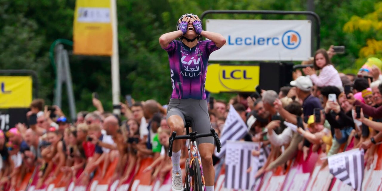 41-Year-Old Mavi Garcia Stuns Tour Femmes Field with Solo Victory in Quimper, Kim Le Court takes Yellow