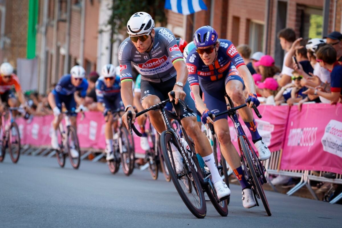 Van der Poel’s first acceleration on the Wijnpers - photo: Cor Vos