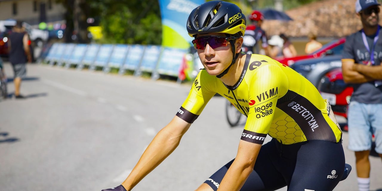 Richard Plugge Explains Cian Uijtdebroeks' Sudden Departure from Visma | Lease a Bike