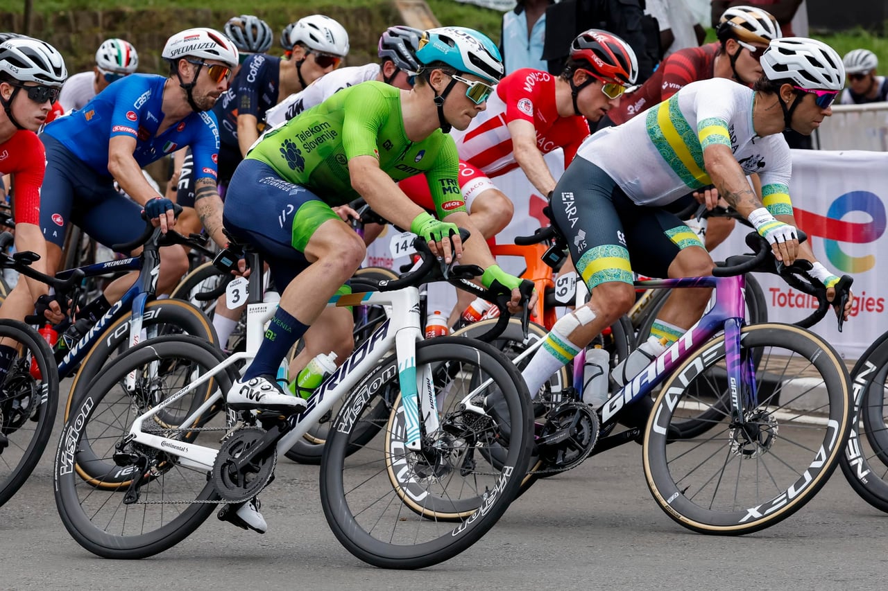 Matej Mohoric rode the World Championships in support of Tadej Pogacar – photo: Fotopersburo Cor Vos