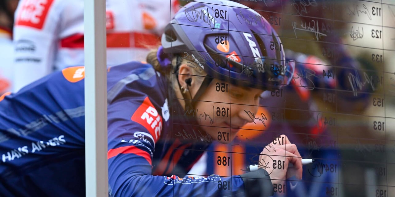 Picnic PostNL Loses Lead Rider Again, This Time to UAE Team ADQ