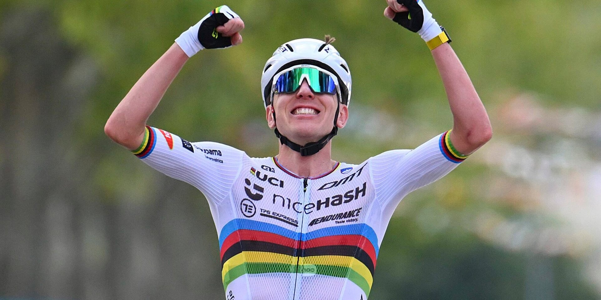 Far Too Strong: Tadej Pogacar Easily Overwhelms Competition in Tre Valli Varesine