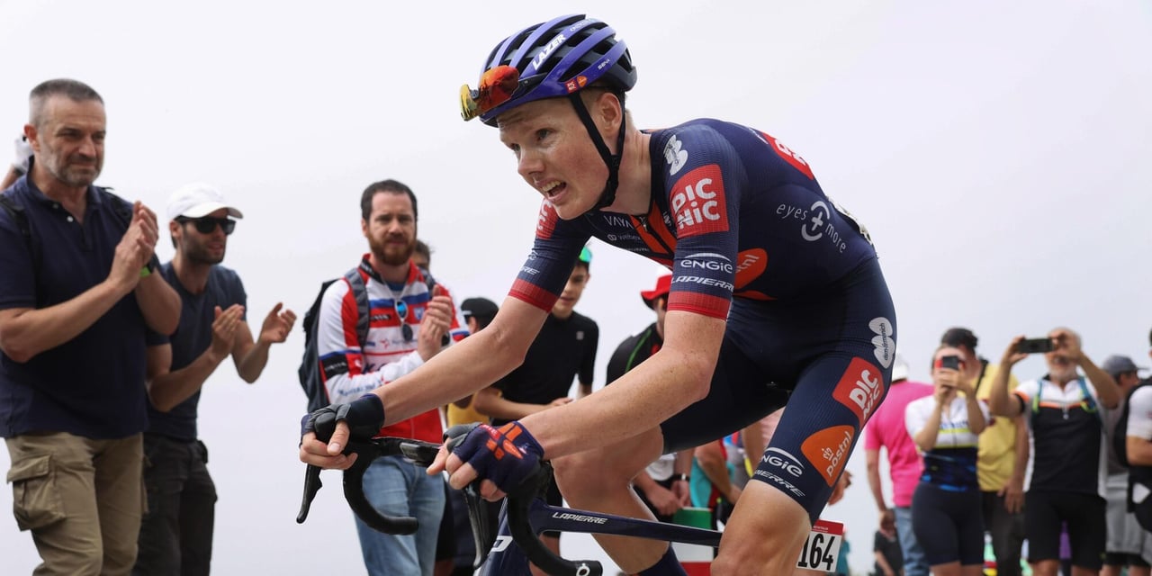 Picnic PostNL Extends Contracts with Two Dutch Riders and Two Veterans