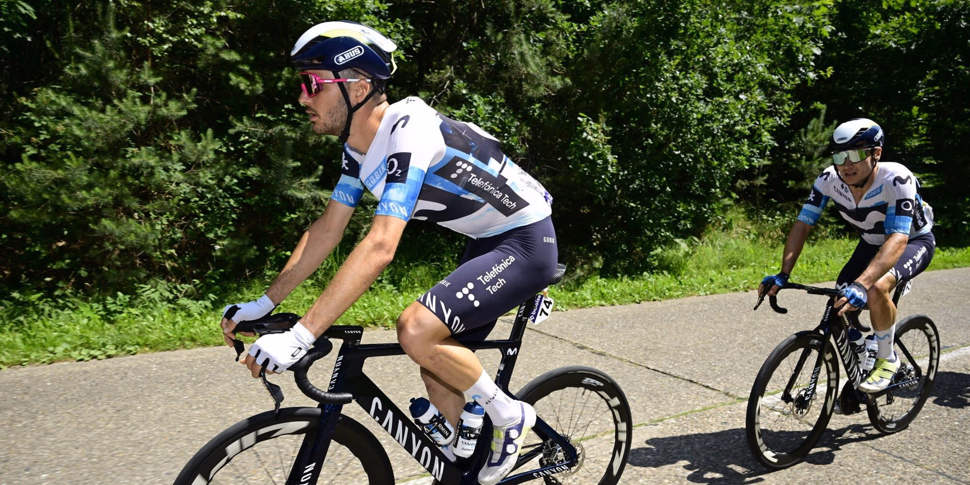 Twelve Riders, Six Nationalities: Meet Movistar's New Development Team