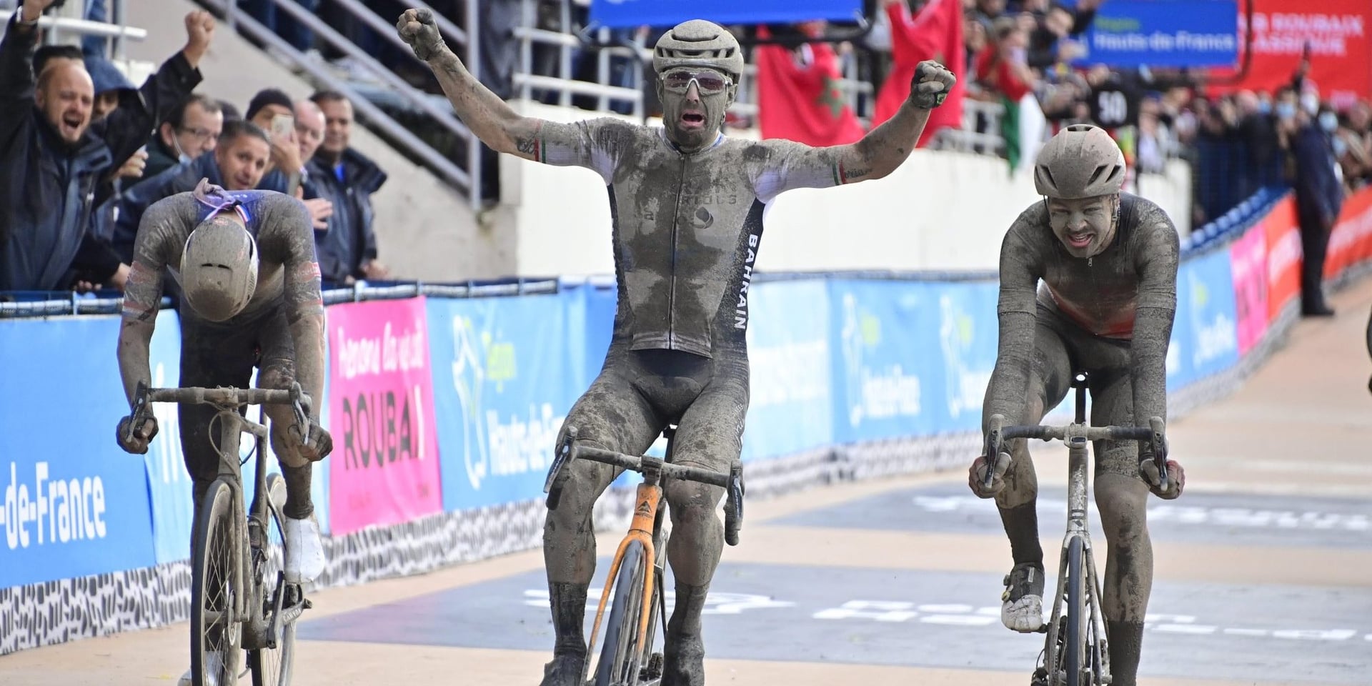 Colbrelli beats Vermeersch and Van der Poel in the wet October edition of Paris-Roubaix 2022 - photo: Cor Vos