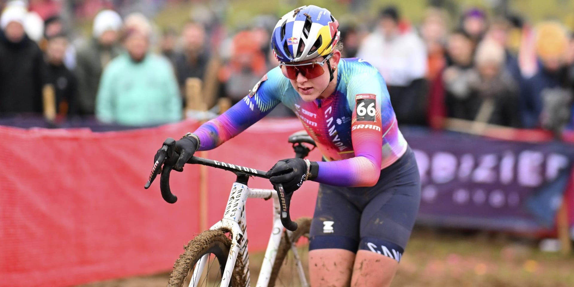 My Helmet Saved My Life": Zoe Bäckstedt Postpones Cyclocross Season After Serious Crash