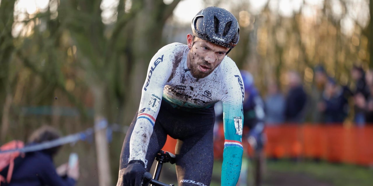 Joris Nieuwenhuis Claims Dominant Win at Rapencross; Thibau Nys Has Frustrating Day