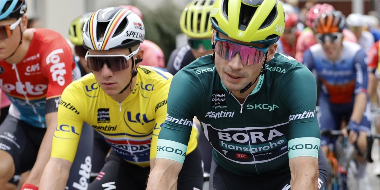 Evenepoel and Roglic have often been rivals in the past - photo: Fotopersburo Cor Vos