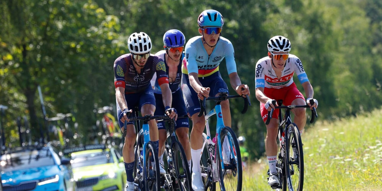 British Rider Charles Paige Takes A Big Step Back After Forced Exit from Unibet Rose Rockets