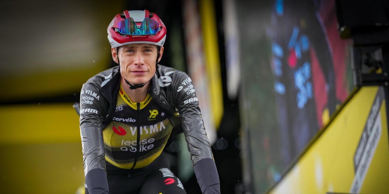 Jonas Vingegaard Wins Solo in Saitama Criterium Despite Crash