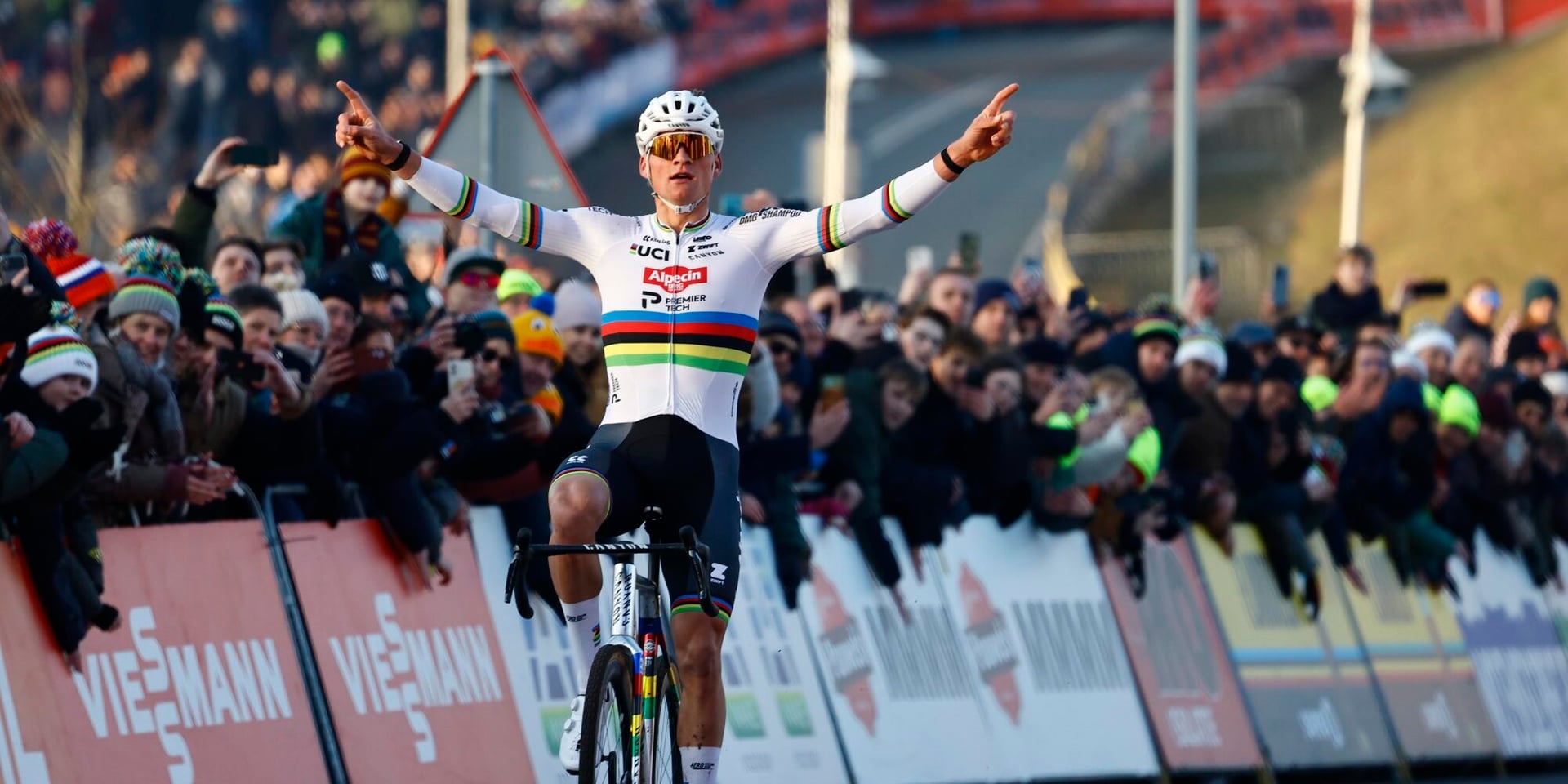 Now solo record holder: Mathieu van der Poel claims 51st World Cup win in Hoogerheide