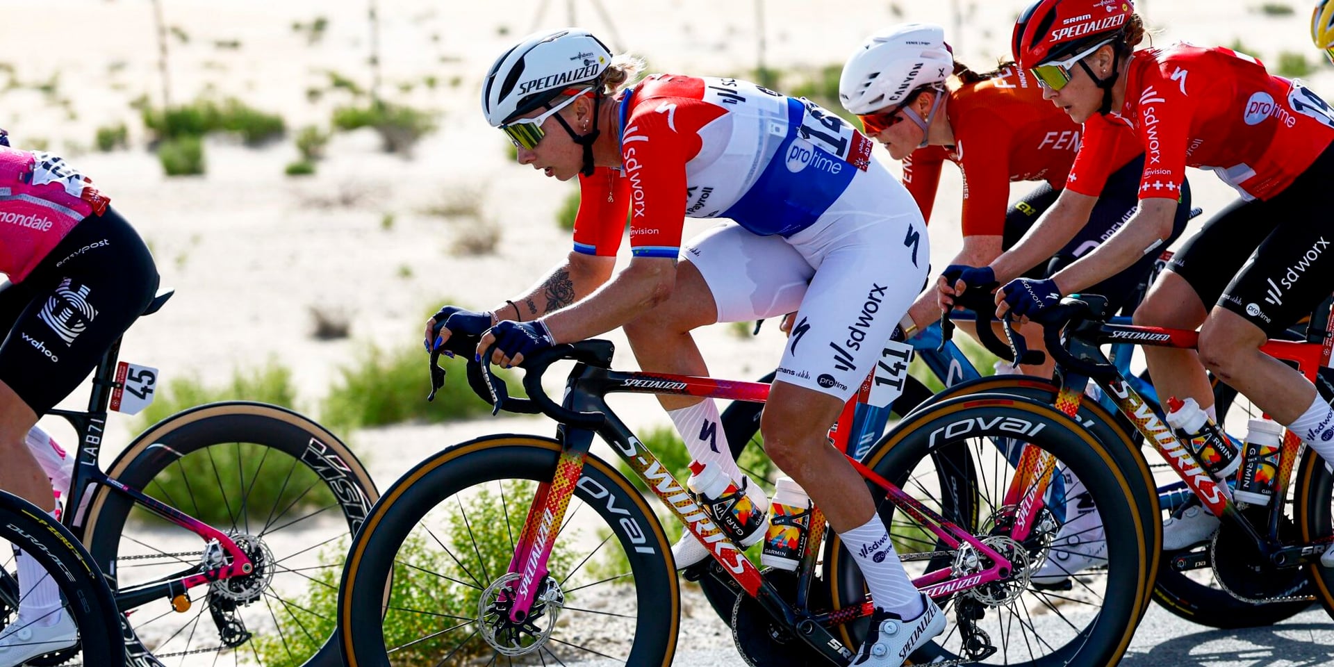 Lorena Wiebes Powers to Back-to-Back Sprint Wins in UAE Tour