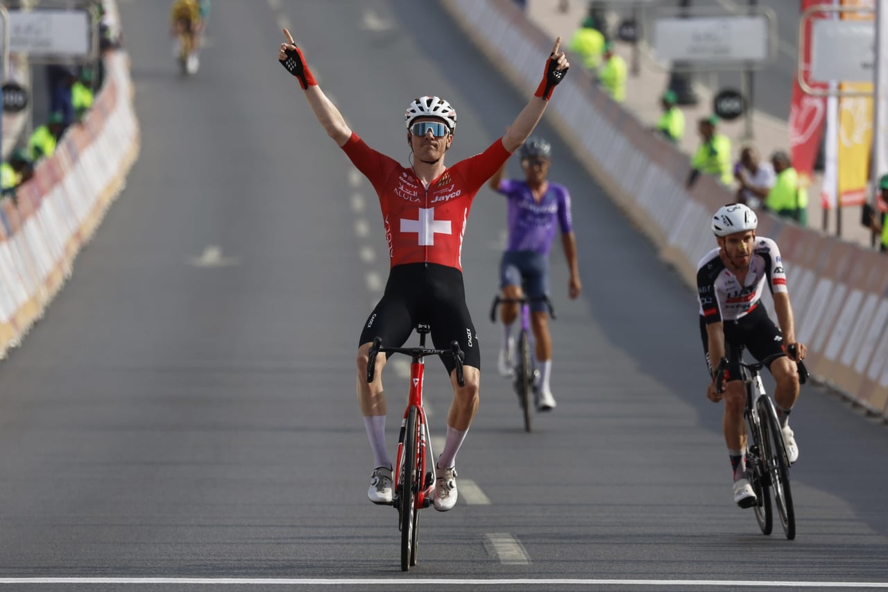 Mauro Schmid Outsprints Adam Yates to Win Muscat Classic 2026