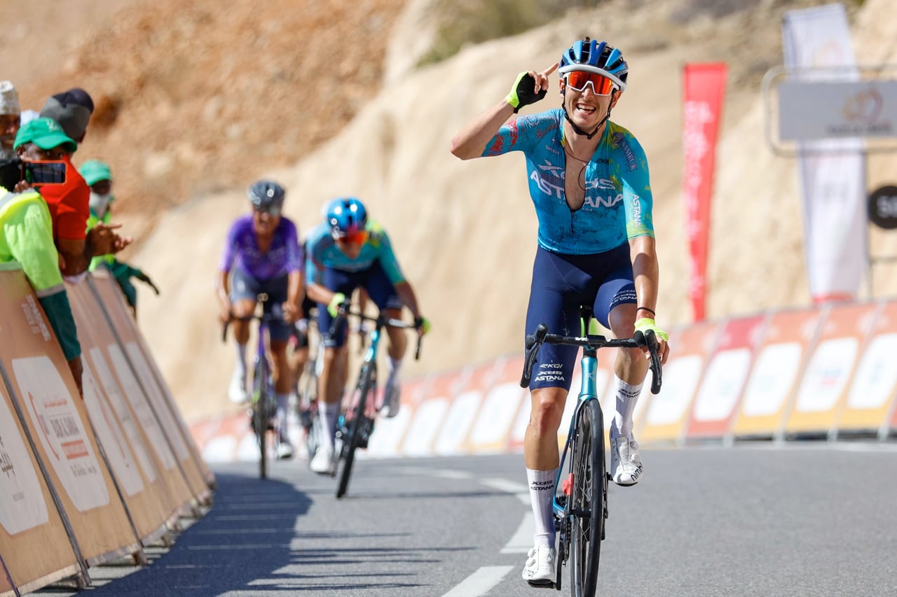 Christian Scaroni doubles up in final stage of Tour of Oman and takes overall win, Luke Plapp surprises