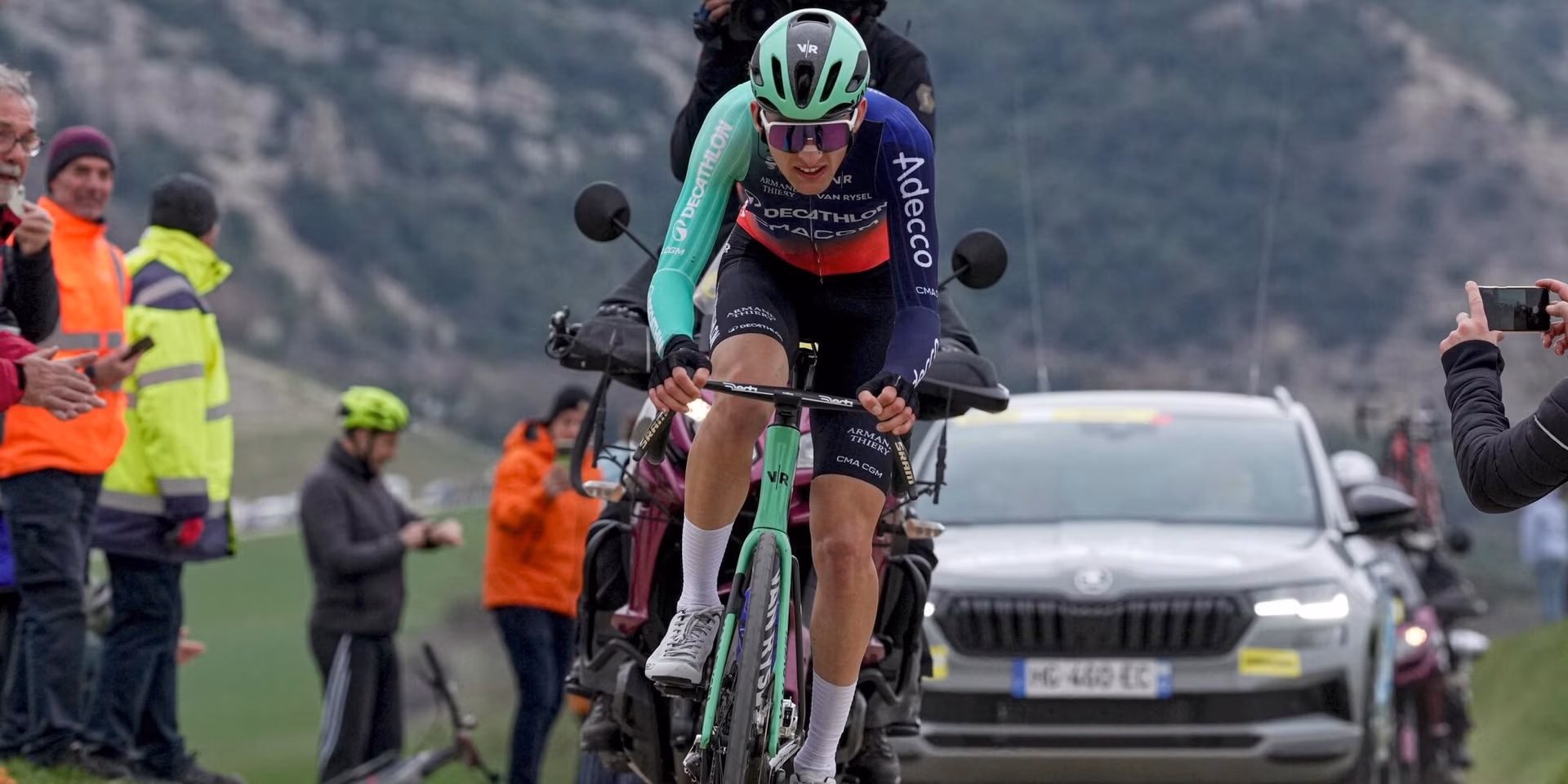 Paul Seixas ahead of Strade Bianche: "Don't know if it will be a battle with Tadej Pogacar"