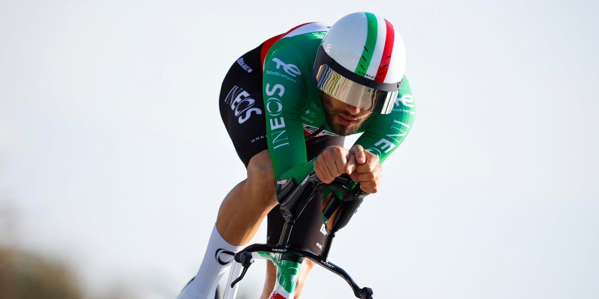 Filippo Ganna flies to victory in Tirreno-Adriatico opening time trial