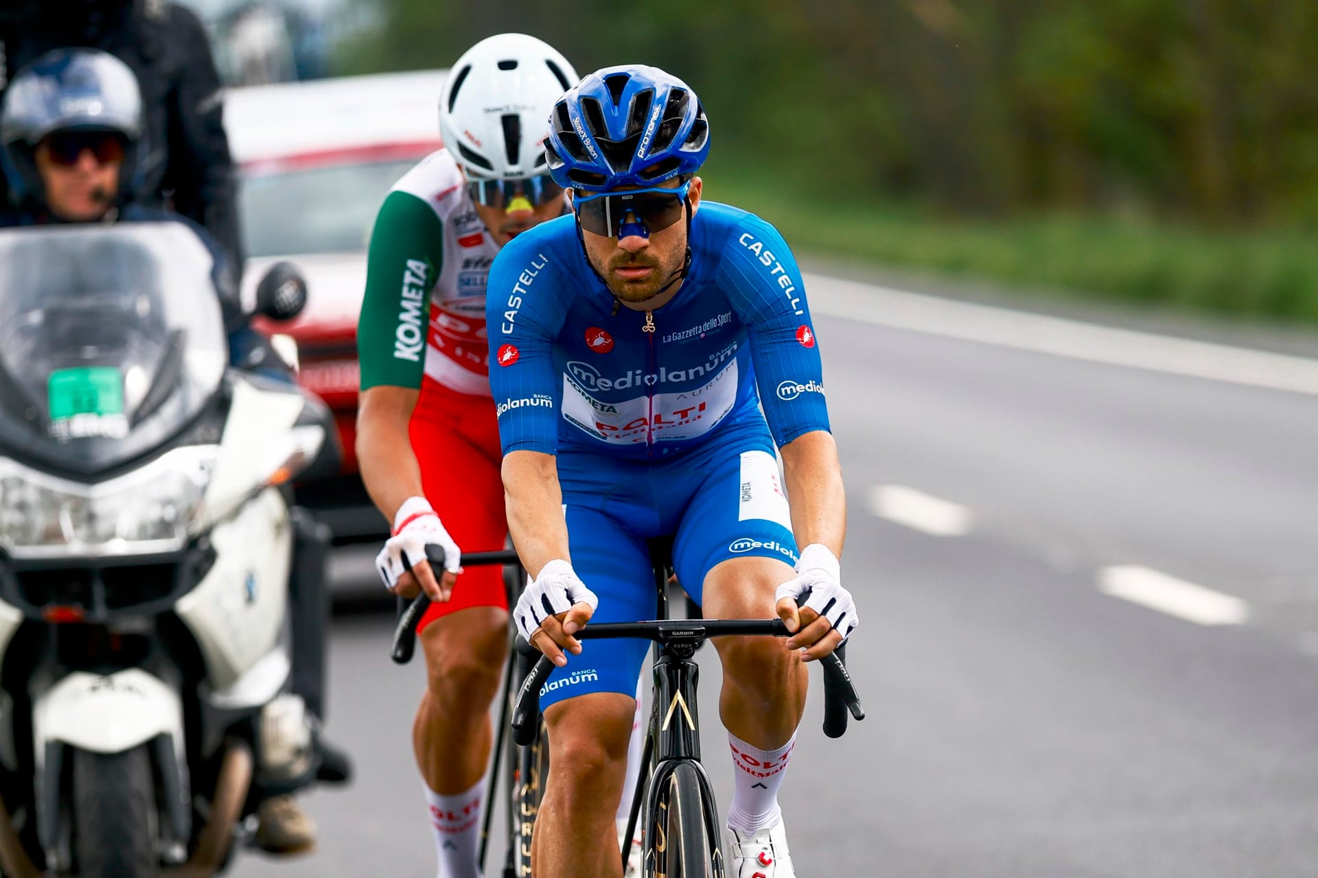 The early breakaway riders - photo: Fotopersbureau Cor Vos