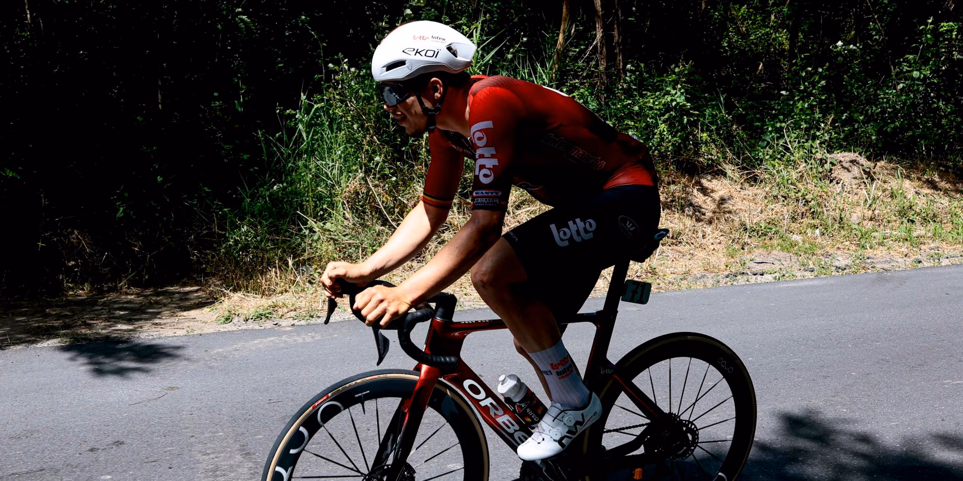 Giro 2026: Arnaud De Lie withdraws after struggling for days