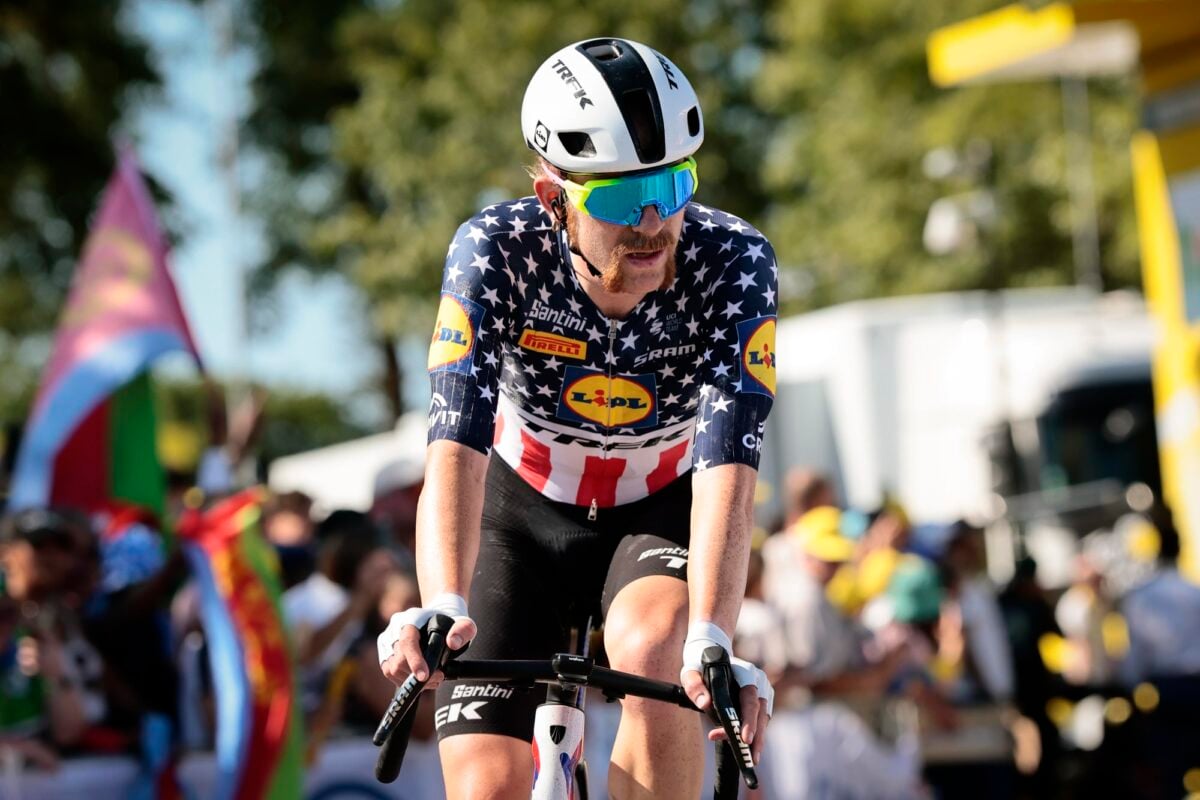 Simmons is in top form, but how motivated is he still? - photo: Cor Vos