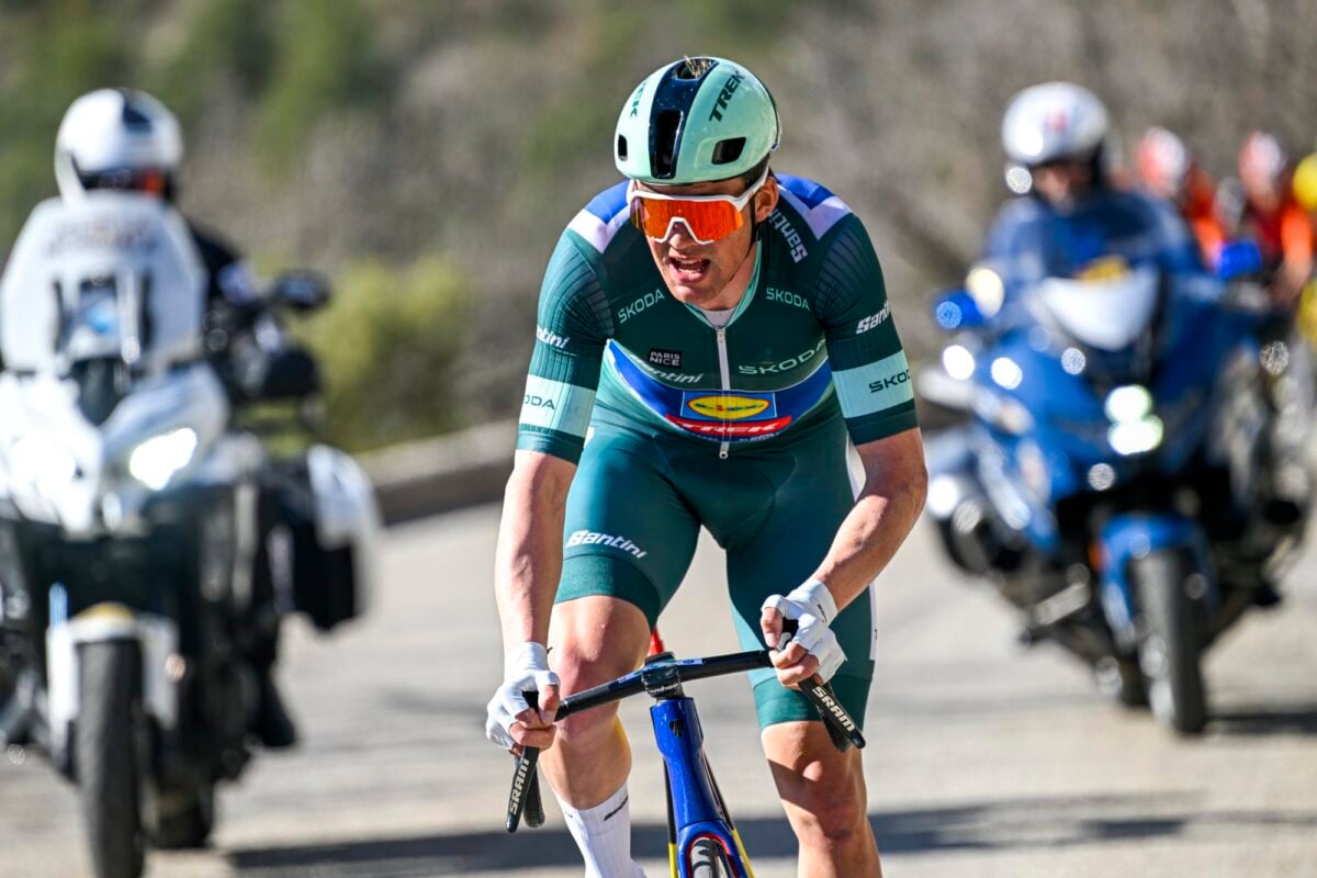 Pedersen attacked in the final stage of Paris-Nice to defend his green jersey, successfully – photo: Cor Vos