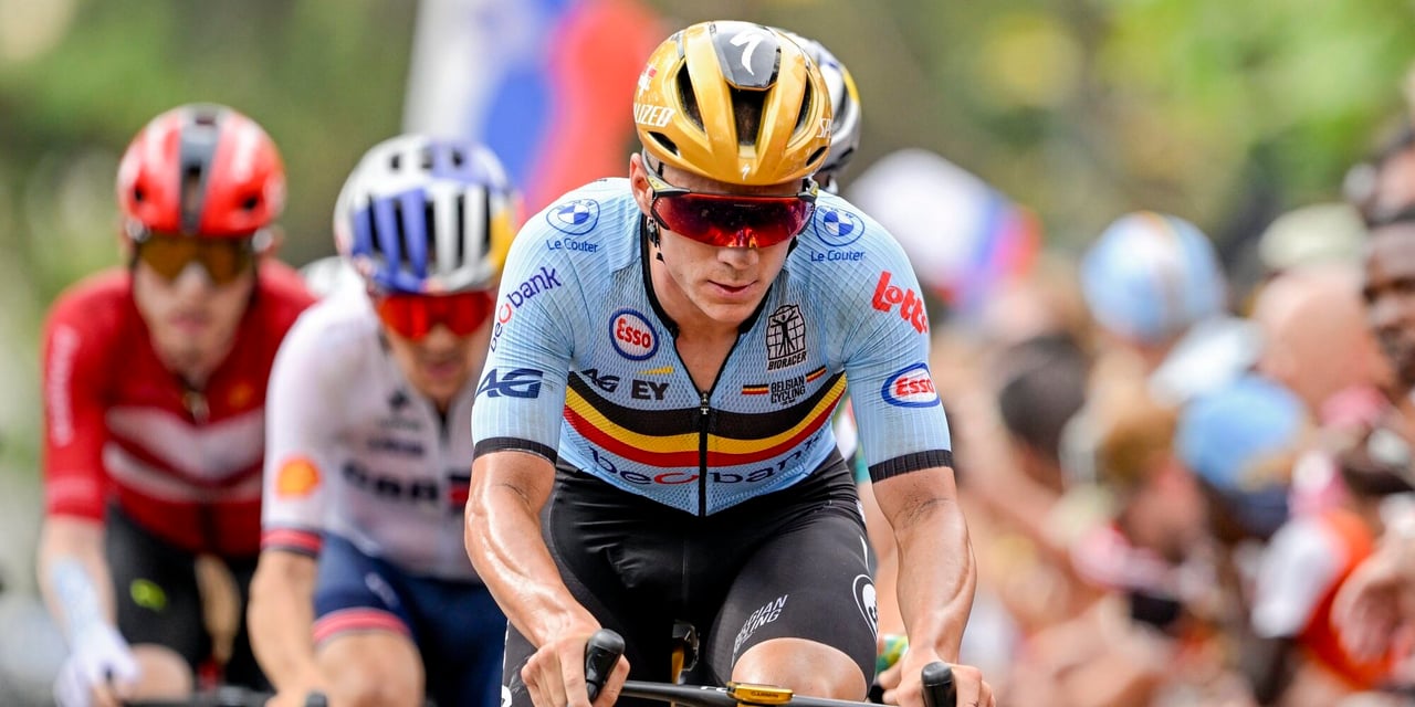 Remco Evenepoel leaves Rwanda with a gold and silver World Championship medal – photo: Cor Vos