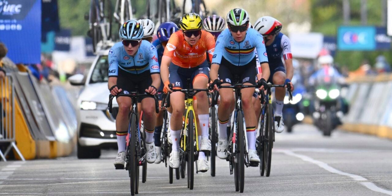 The Belgian and Dutch U23 riders finished in the lower part of the top-10 - photo: Cor Vos