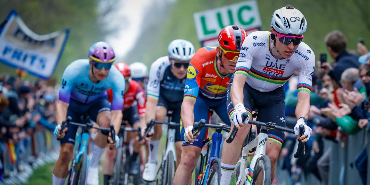 Pogacar, with Pedersen on his wheel – photo: Fotopersburo Cor Vos