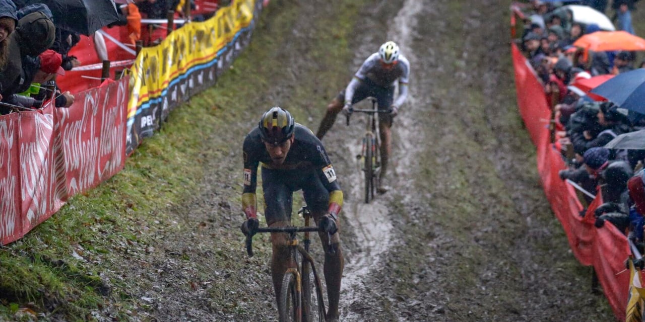 How Toon Aerts nearly stunned Mathieu van der Poel in a heroic Citadelcross