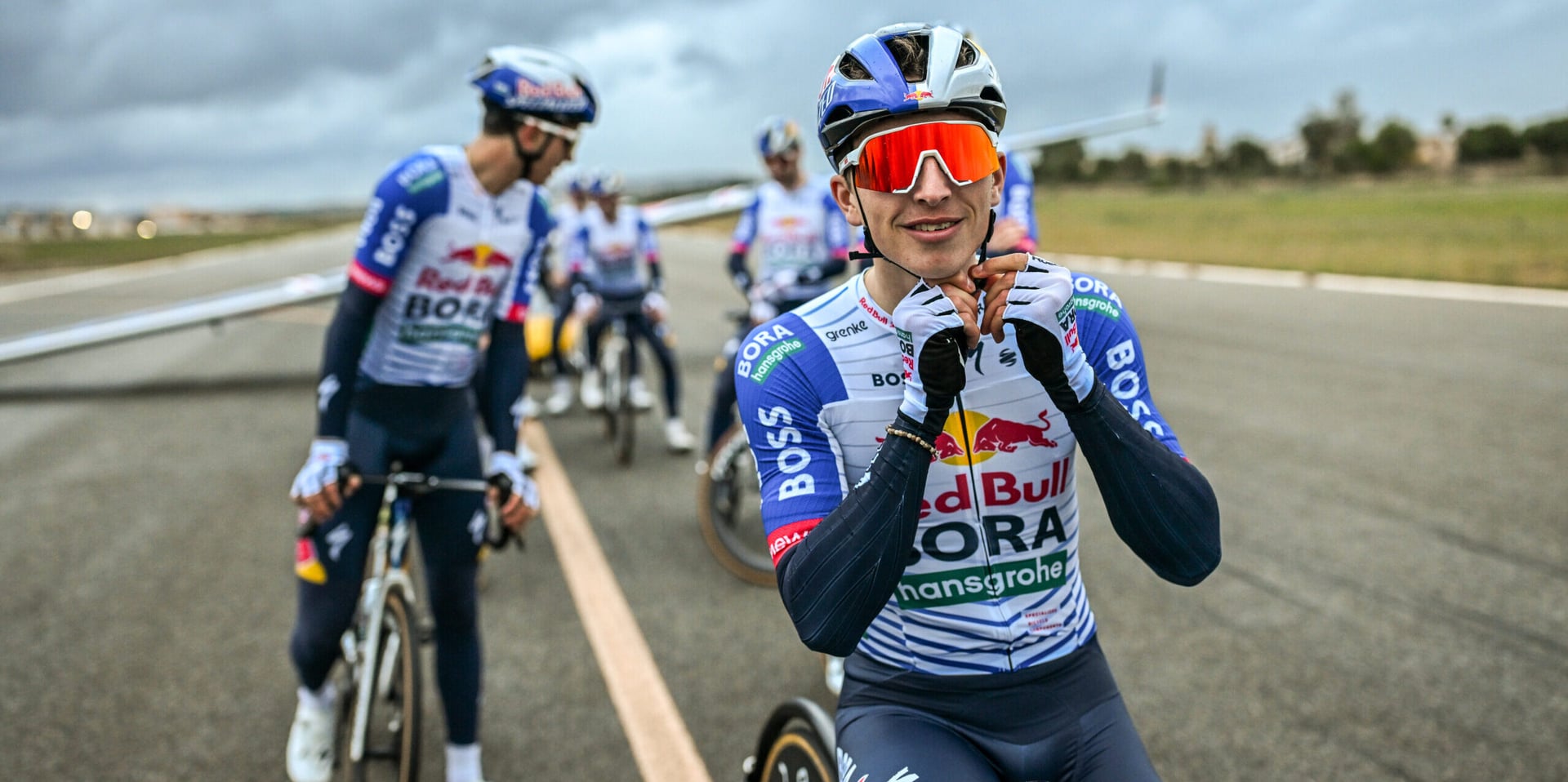 Red Bull-BORA-hansgrohe opts for white kit with blue sleeves in 2026