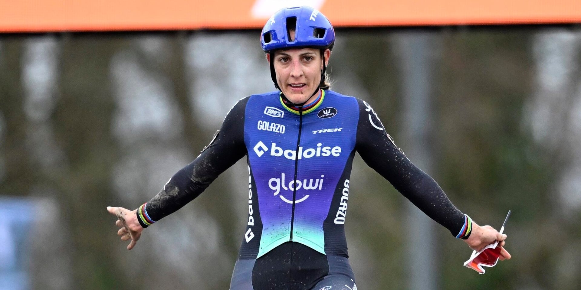 Lucinda Brand Dominates World Cup Namur, Puck Pieterse Misses Podium