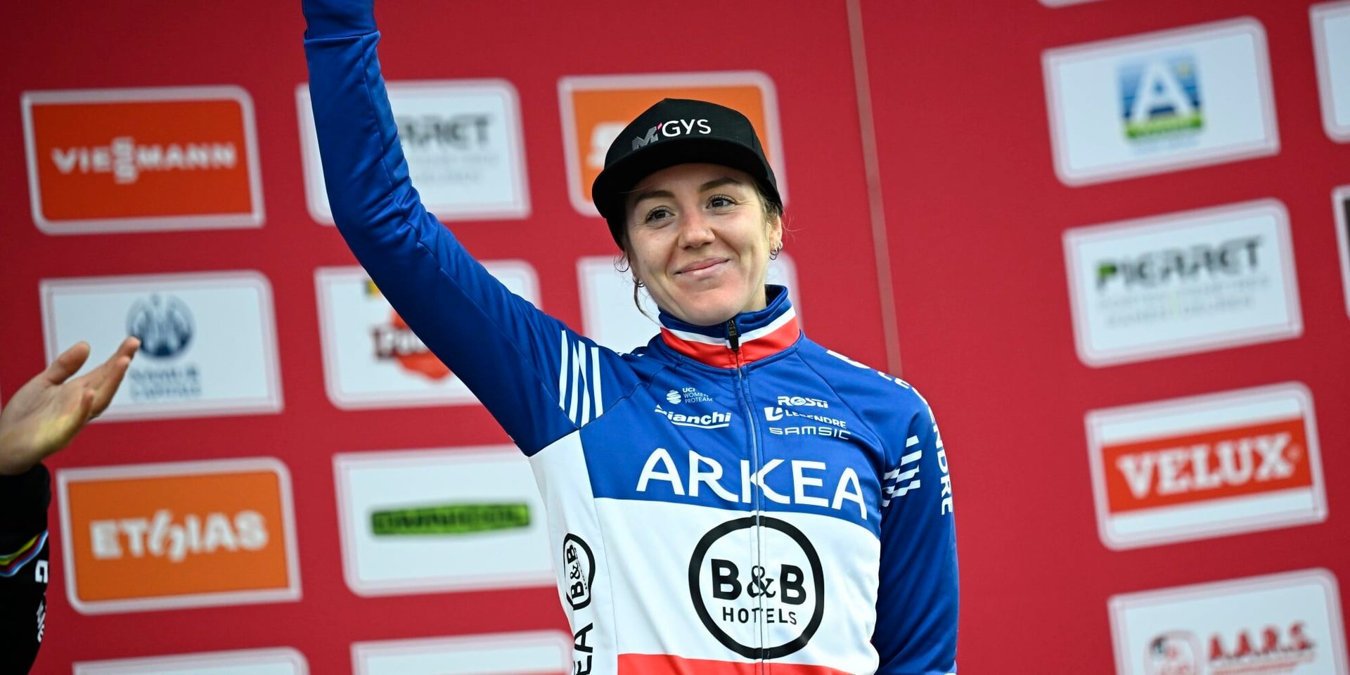 Cyclocross sensation Amandine Fouquenet hopes for late call