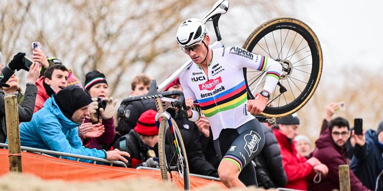 Mathieu van der Poel dominates world cup in Antwerp, Wout van Aert misses podium