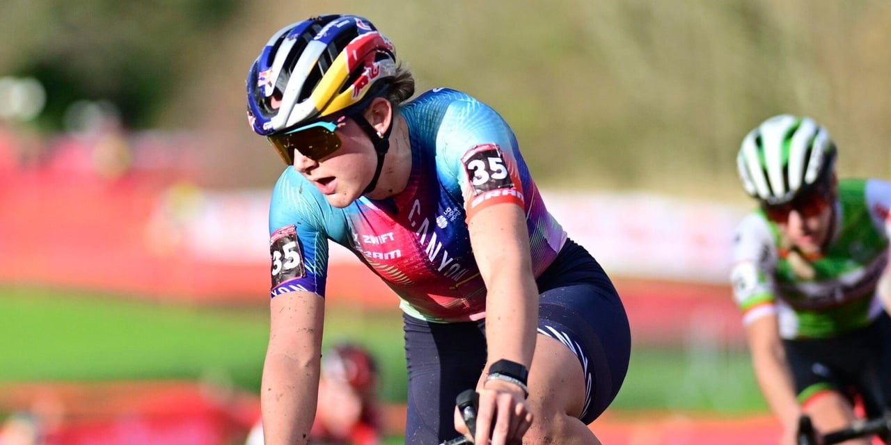 All-rounder Zoe Bäckstedt returns to the cyclocross this weekend