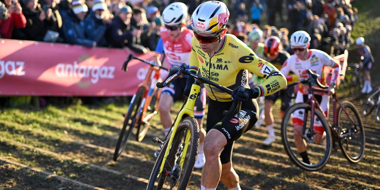 Van Aert gave it a go in Dendermonde - photo: Fotopersburo Cor Vos