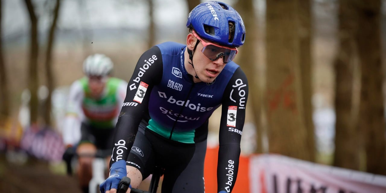 Pim Ronhaar and Shirin van Anrooij take extra rest due to back pain