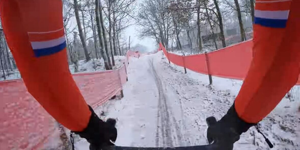 From sandpit to snowpit: course in Zonhoven covered with heavy snowpack