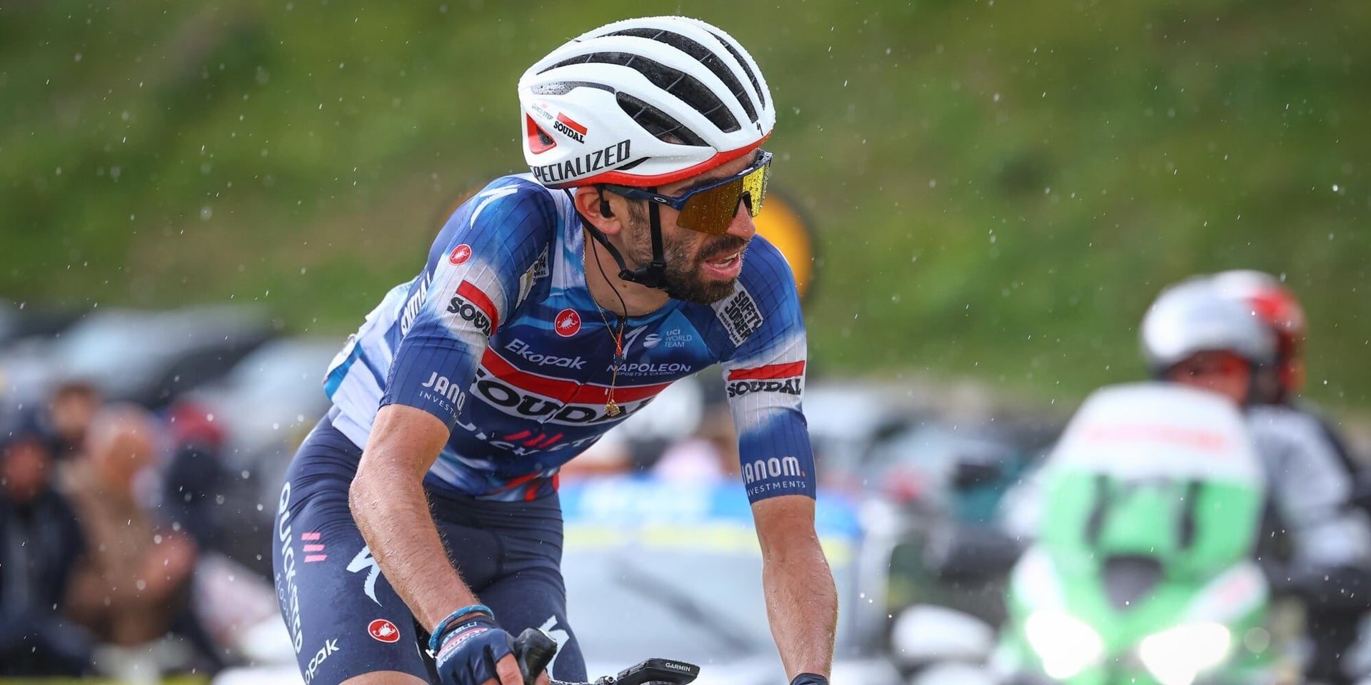 Ventoux tamer Valentin Paret-Peintre signs new contract with Soudal Quick-Step