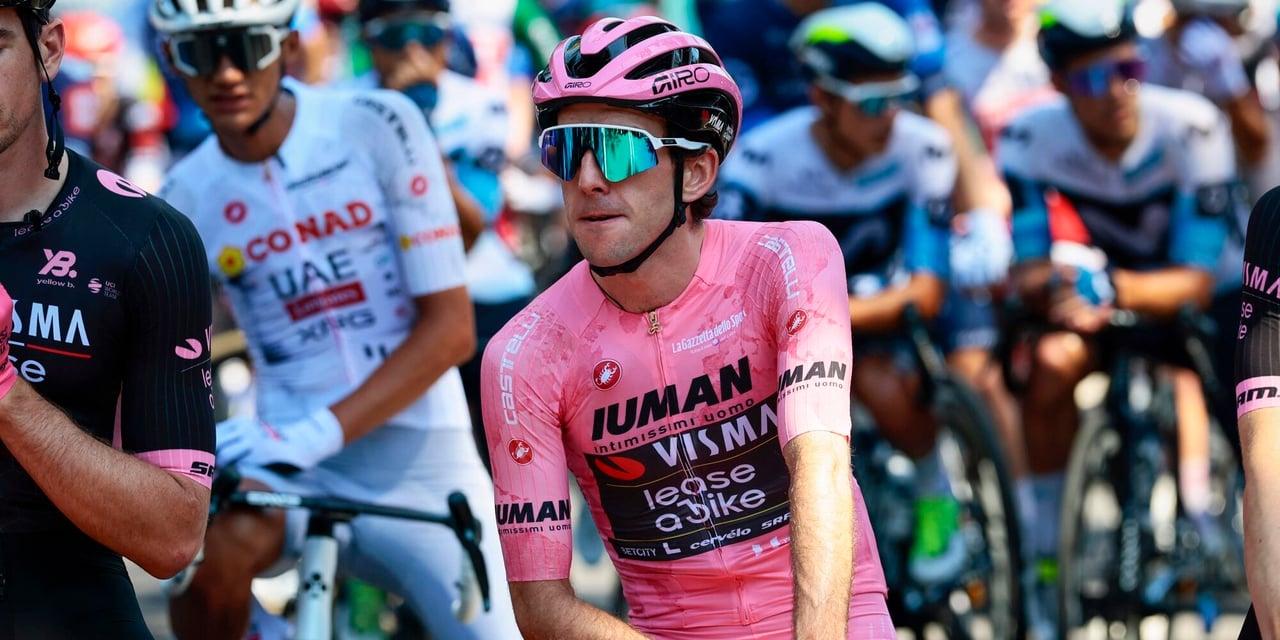 Big Surprise: Giro d'Italia Winner Simon Yates (33) Quits Cycling