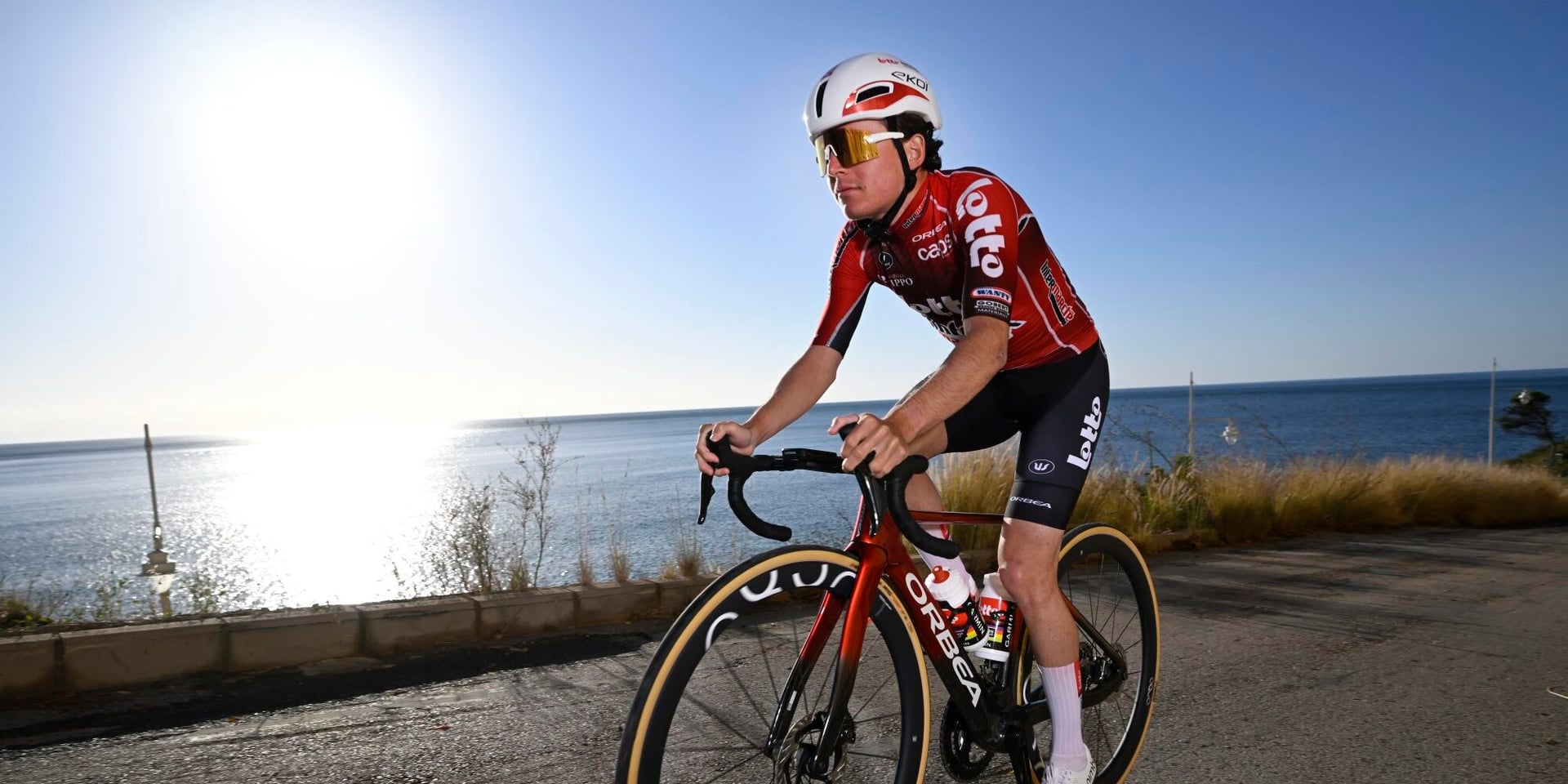 Two monuments and grand tour for Jarno Widar in rookie pro year