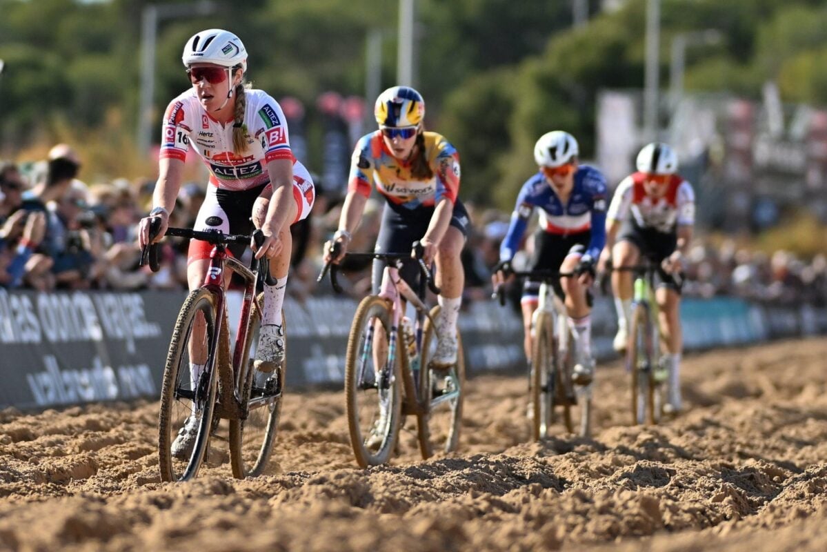 Fouquenet leads the charge - photo: Fotopersburo Cor Vos