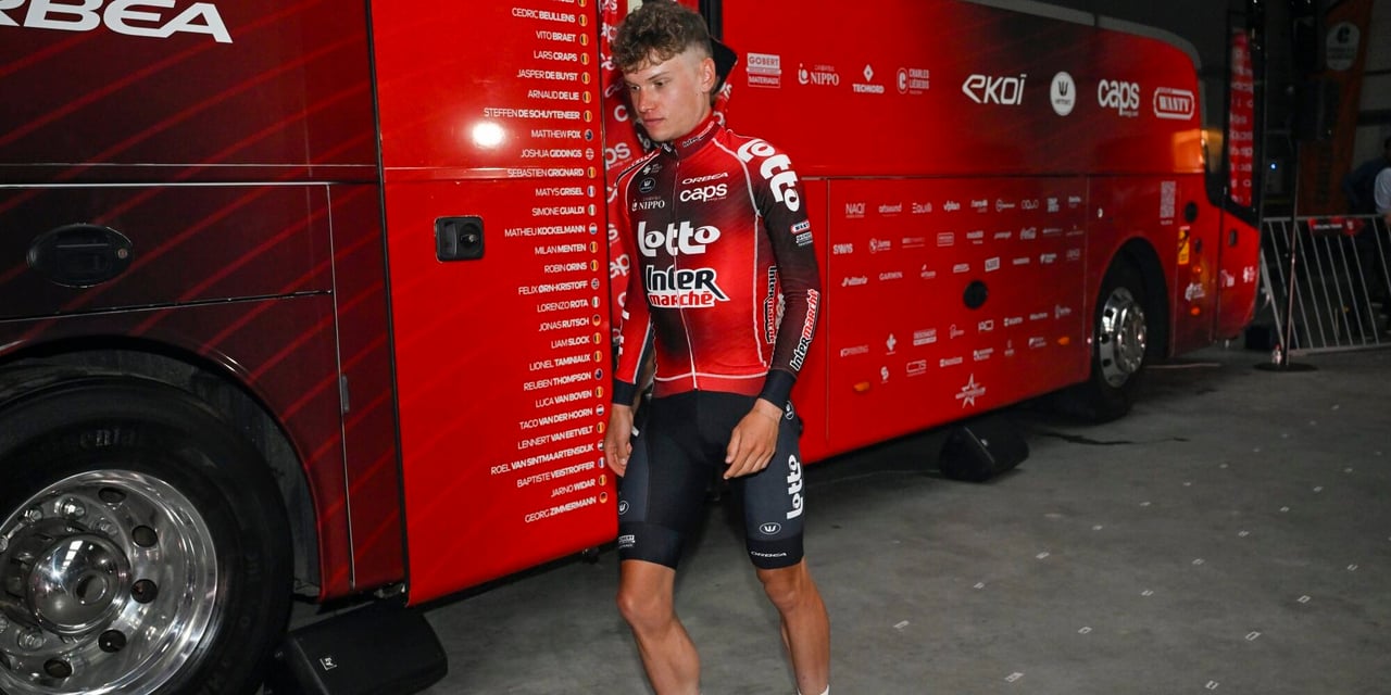 Van Eetvelt in his new jersey - photo: Fotopersburo Cor Vos