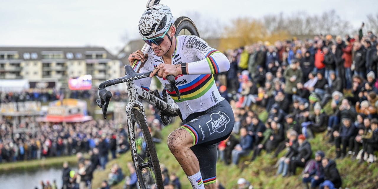 Crowds at the cyclocross in Hulst in 2023 - photo: Cor Vos
