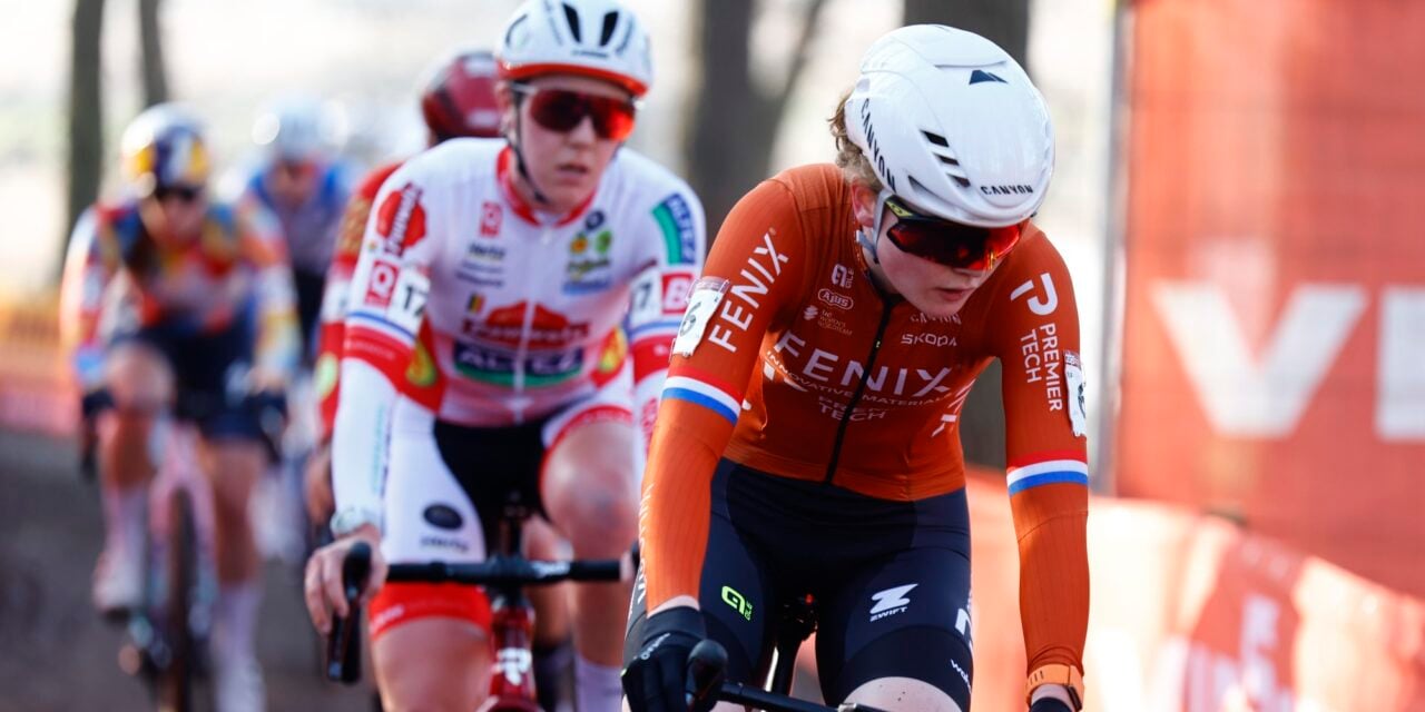 Puck Pieterse boosts world championship ambitions with World Cup win in Hoogerheide