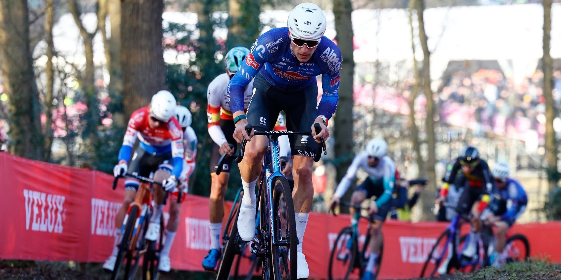Do Niels Vandeputte and Aniek van Alphen win Superprestige in Middelkerke?